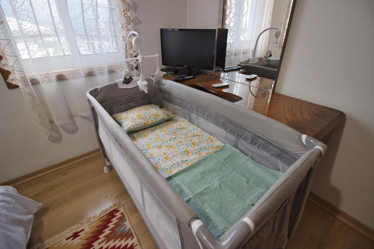 Emblematic House 3 Apartment Gjirokaster Bagian luar foto